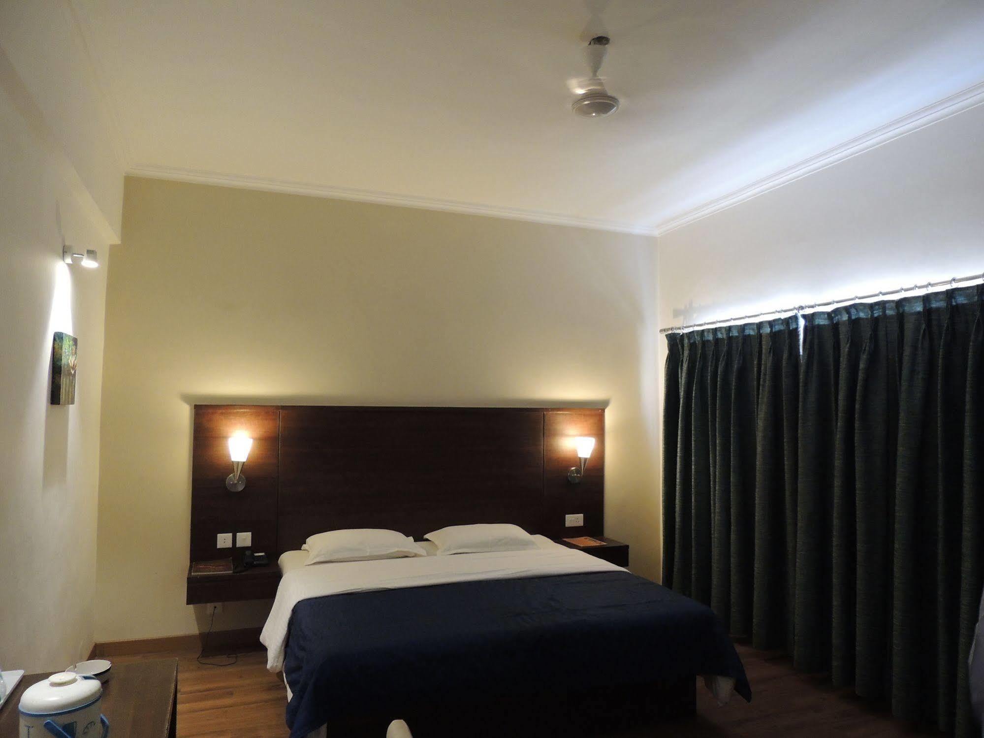 Diamond Hotel Varanasi Dış mekan fotoğraf